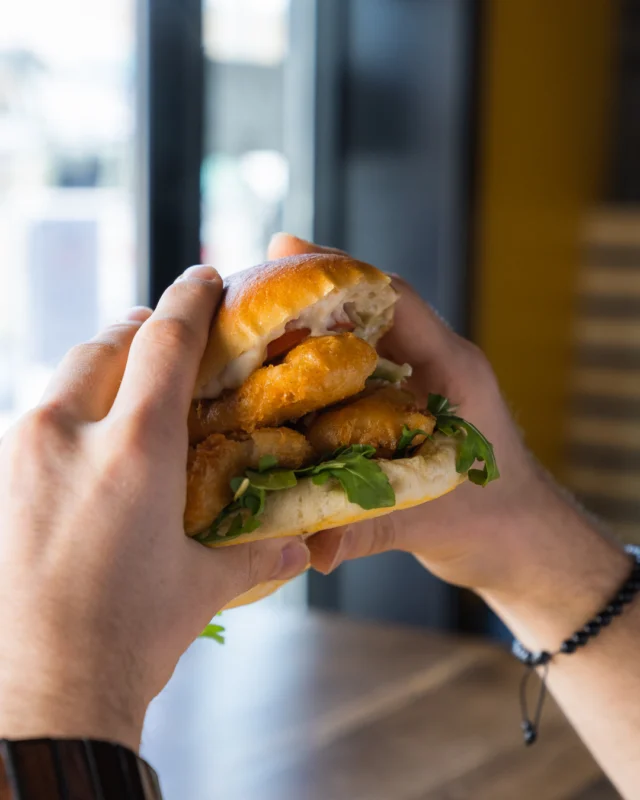 Long weekends are for good food, great company, and making memories that last! So, bite into something tasty 🌞🍔#Joeys #goodeats  #eatlocal #localeats #tastyeats  #foodiesofinstagram #eatsofinstagram